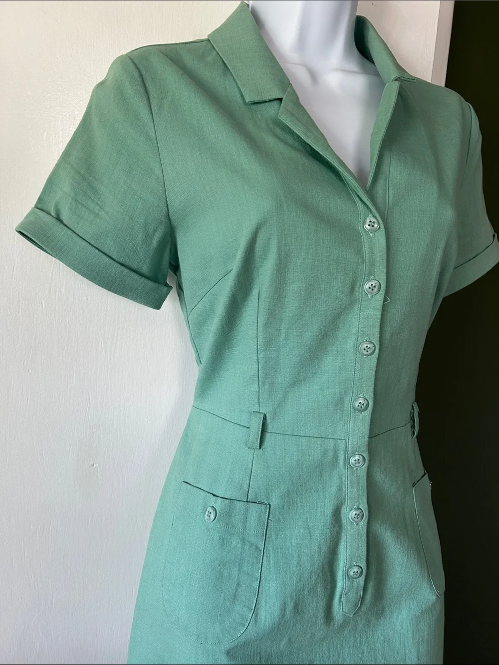 Collectif - Retro-Style Nurse Pencil Dress - Picture 3 of 11